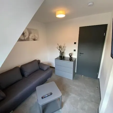 Deluxe * Halle (Saale)